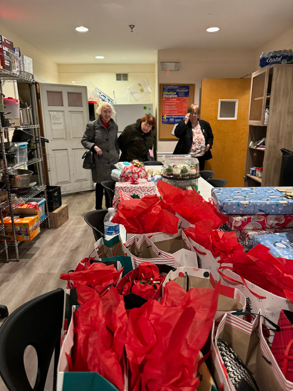 Shelter For Our Sisters Holiday Gift Giving Drive Shelter For Our Sisters Holiday Gift Giving Drive